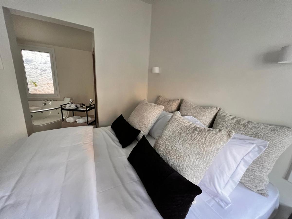 Perla Coco Jacuzzi Suites Chania  Ngoại thất bức ảnh