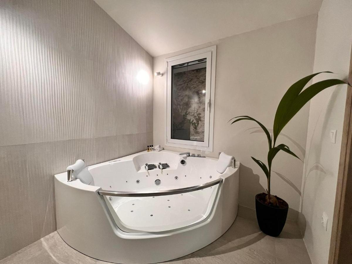 Perla Coco Jacuzzi Suites Chania  Ngoại thất bức ảnh